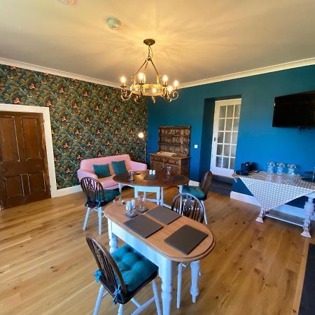 East Llanteg Guest House Амрот Екстериор снимка