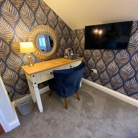 East Llanteg Guest House Амрот Екстериор снимка