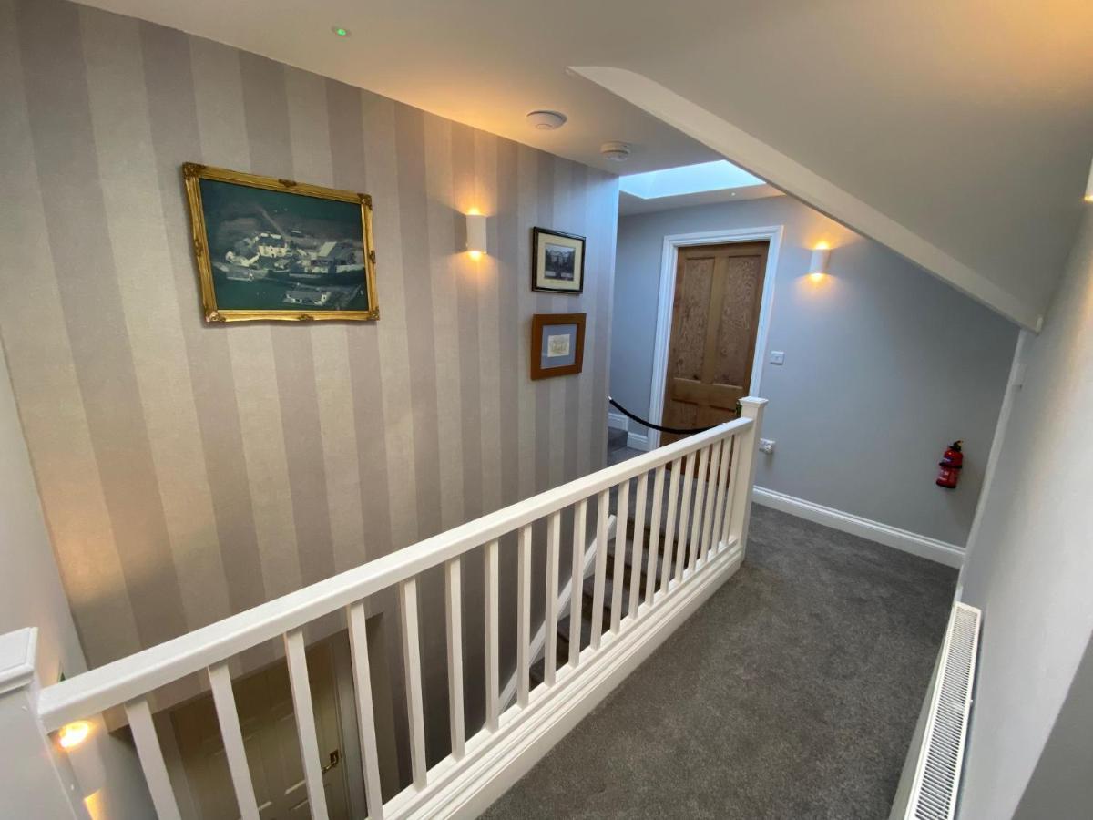 East Llanteg Guest House Амрот Екстериор снимка