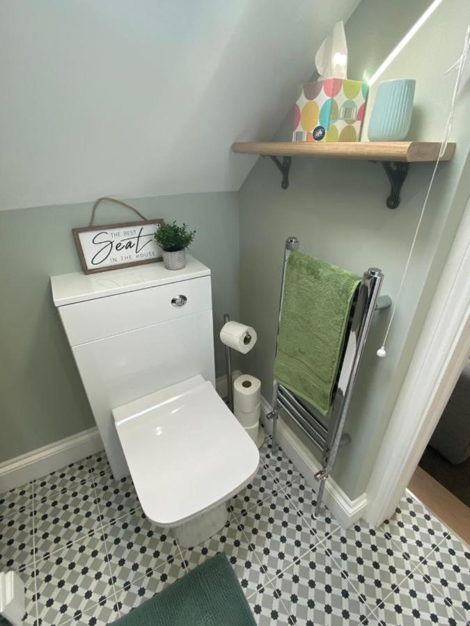 East Llanteg Guest House Амрот Екстериор снимка